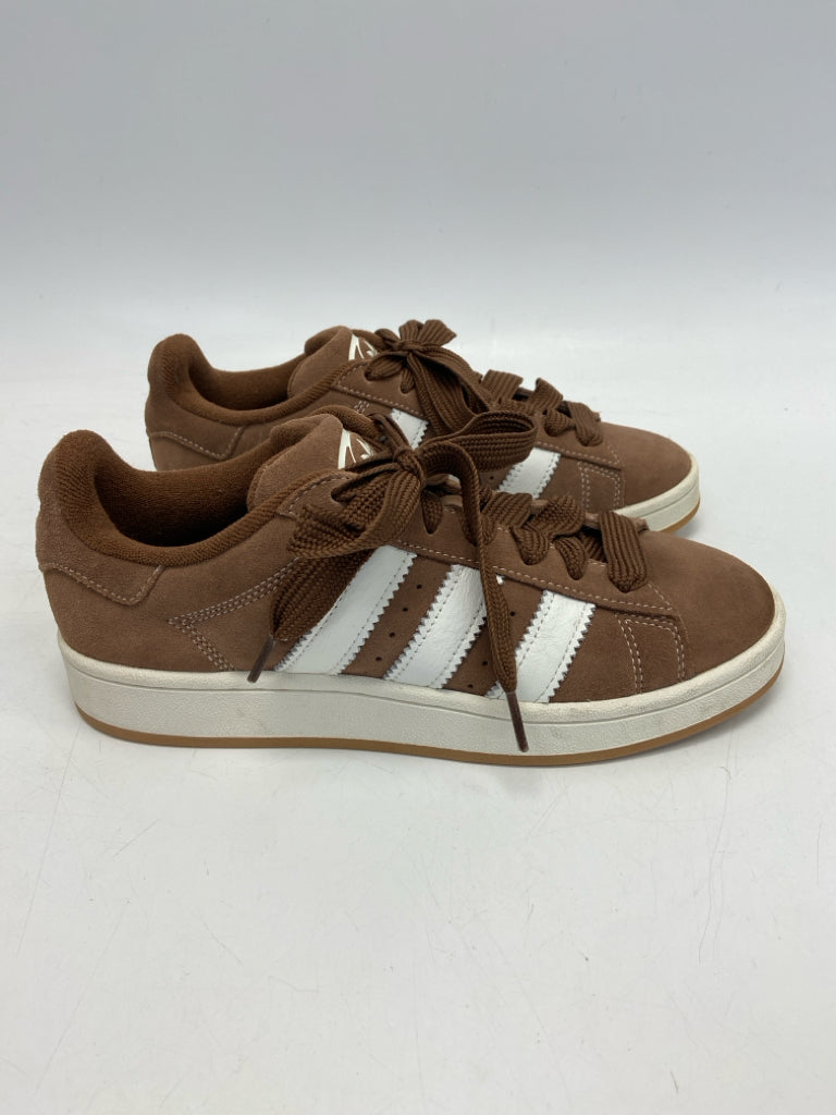 Adidas  Size 9 Brown/White Lace-up Sneakers