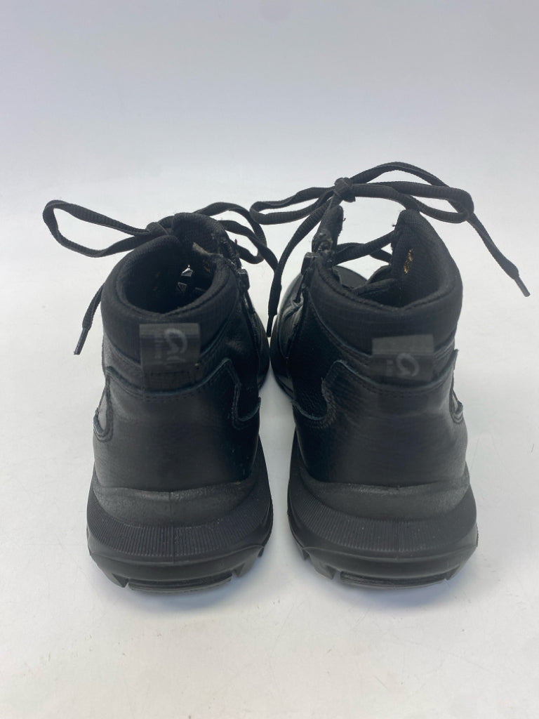 NWOT Black Lace-Up Men&