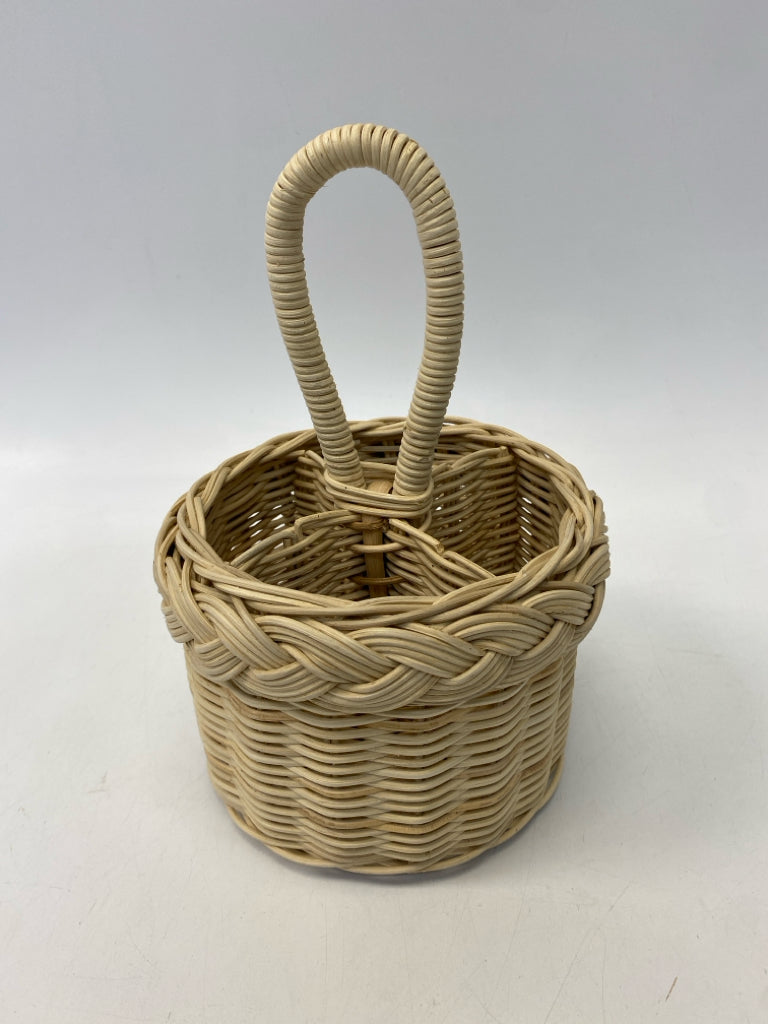 Cream Basket