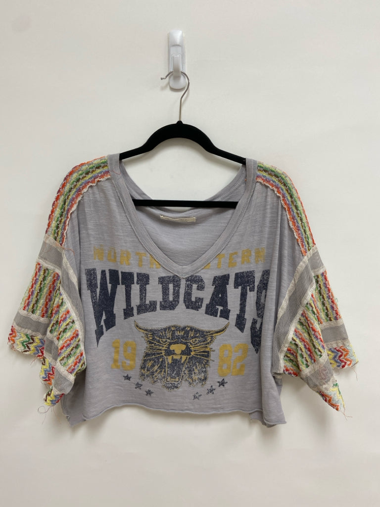 We The Free Size S Gray Multi Color Cropped Ladies Top