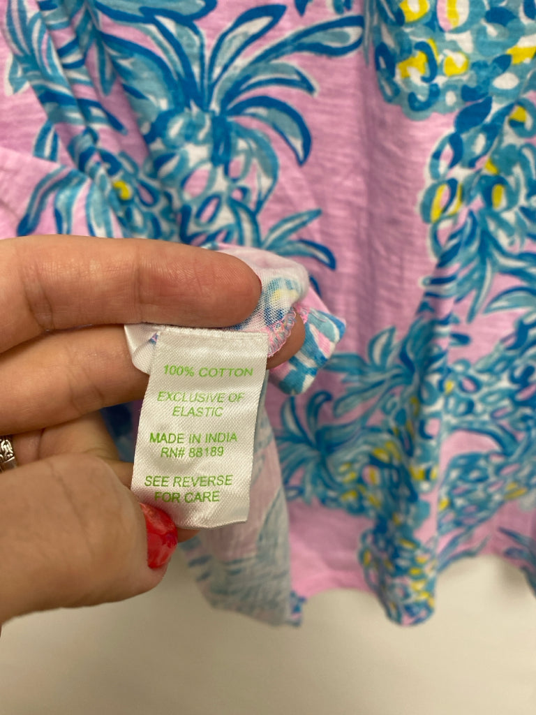 LILLY PULITZER  SIZE  XXL Pink Blue Pineapples Sleeveless Plus Size Top