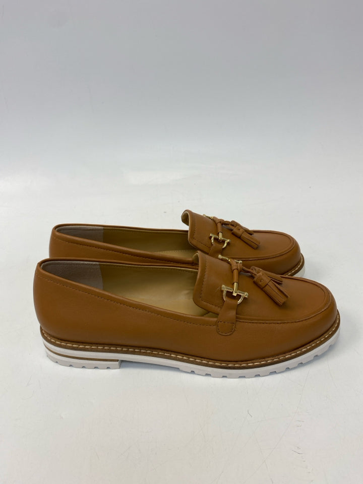 NWOT Talbots  Size 8 Camel Flats