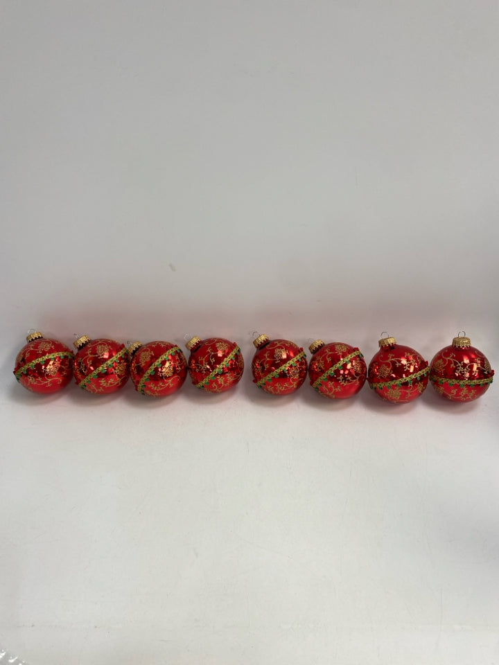 Red Gold/Green Ornaments