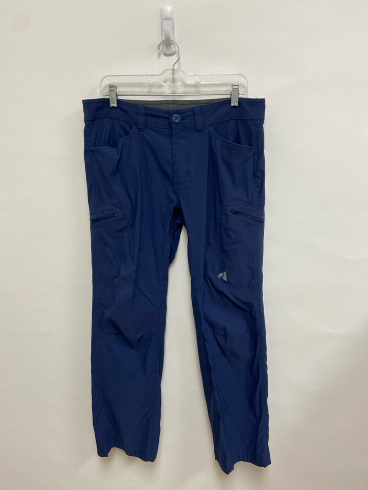 Eddie Bauer Size 35 Navy Men&