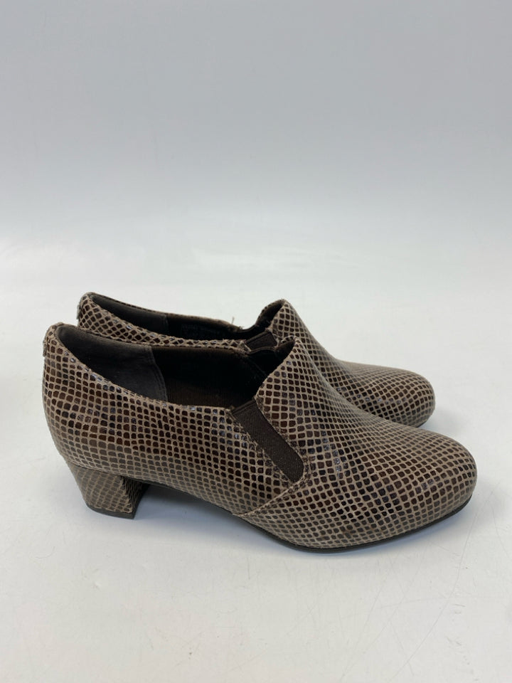 Rockport  Size 6 Brown Heels