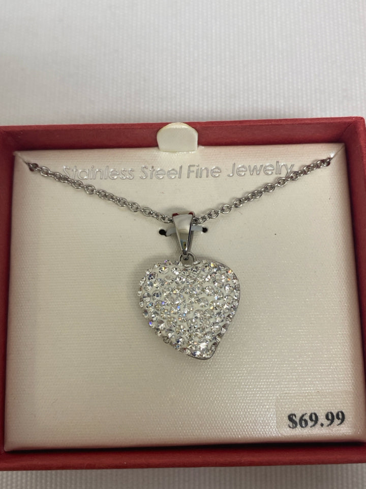 NEW/BOX Silver Color Clear Hearts Necklace