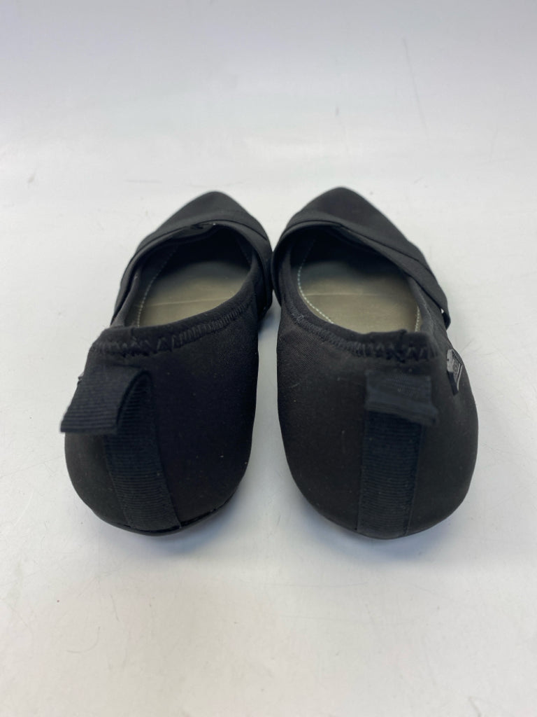 Anne Klein US Shoe Size 9 Black Crisscross Flats