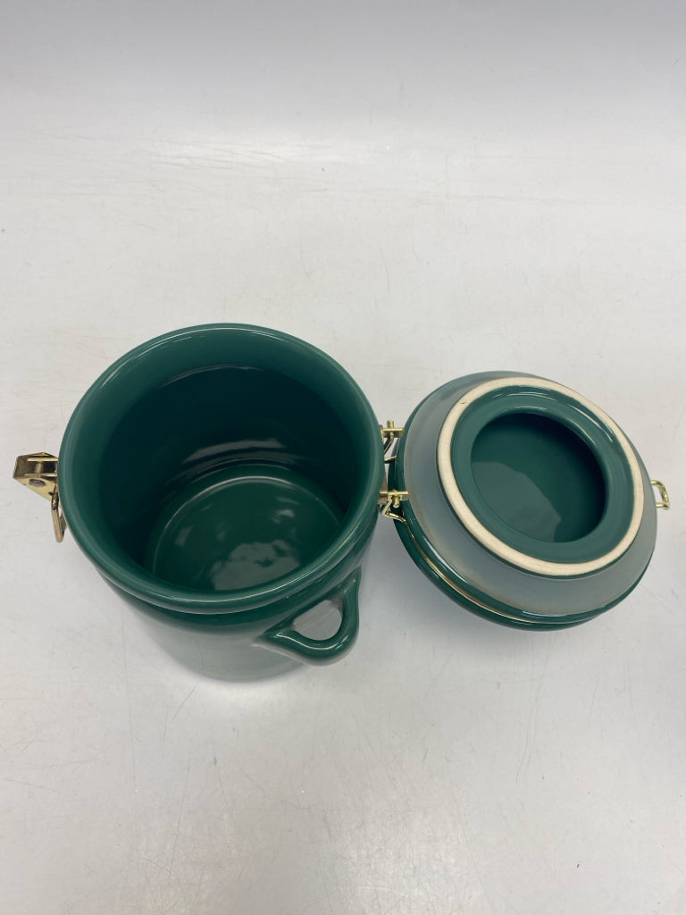 jcp Green Canister