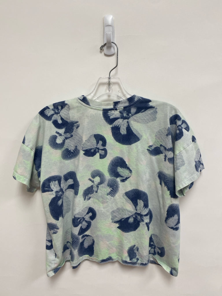 Adidas Size XL Dark Blue Powder Blue Floral Ladies Top