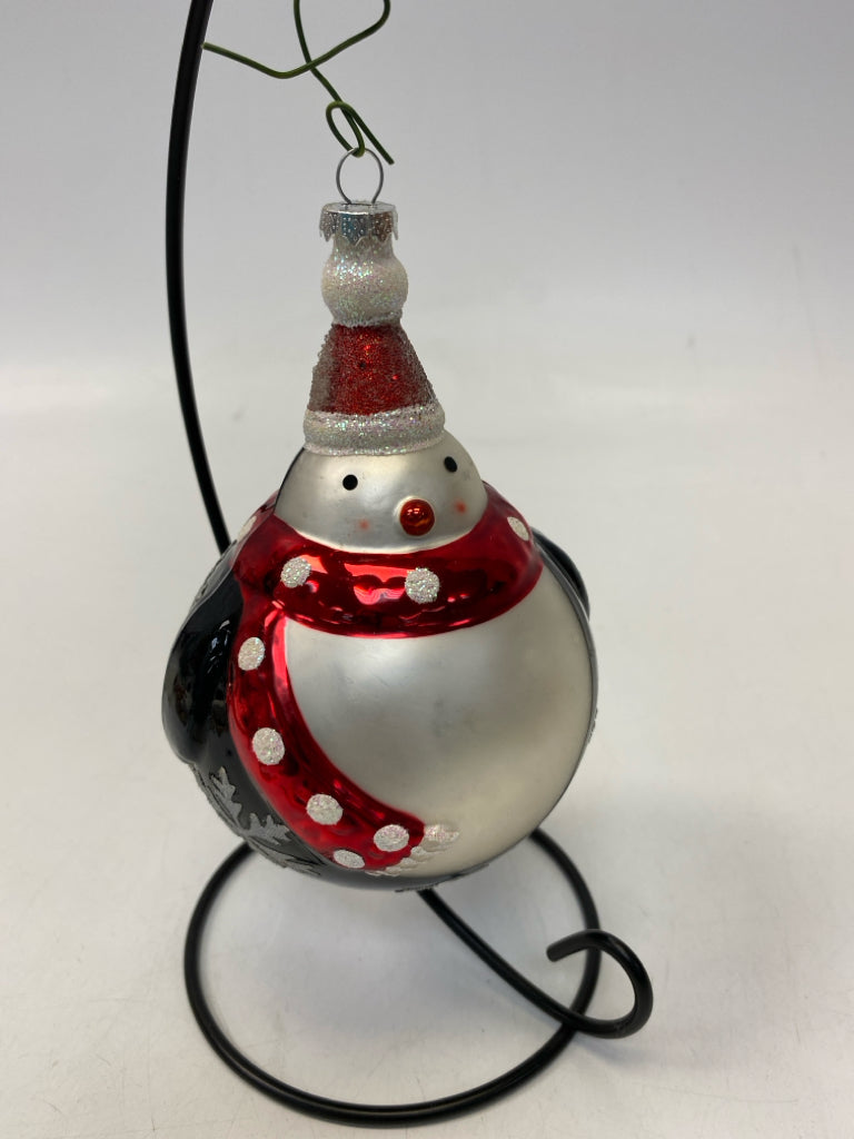 Black White/Red Ornaments