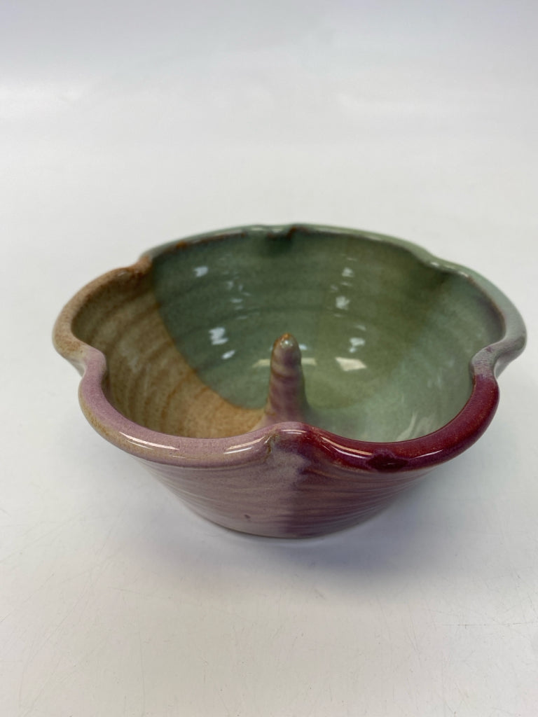 Green Pink/Tan Scalloped Pottery