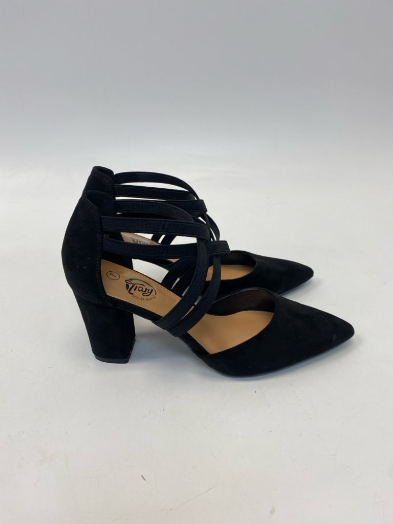 Size 7 Black Heels