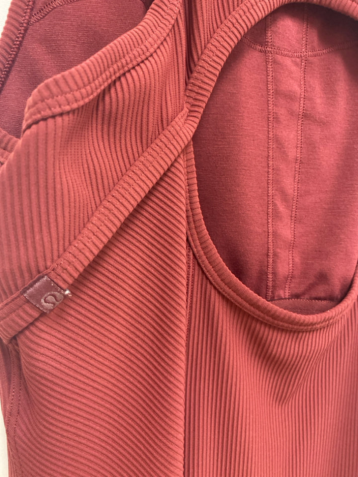 Lululemon Size 8 Dusty Terra Cotta Ribbed Sleeveless Ladies Dress