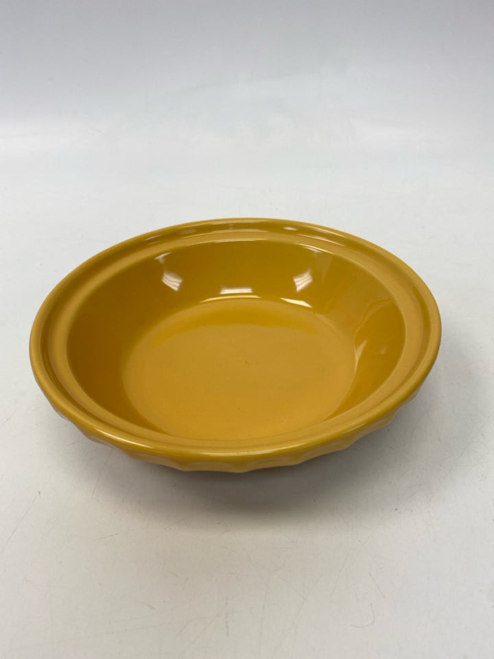 Longaberger Marigold Pottery Pie Plate