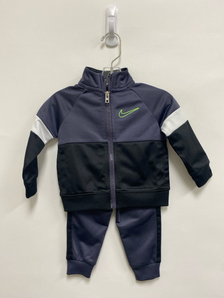 Nike SIZE 12M Gray White/Black Stripe Boy&