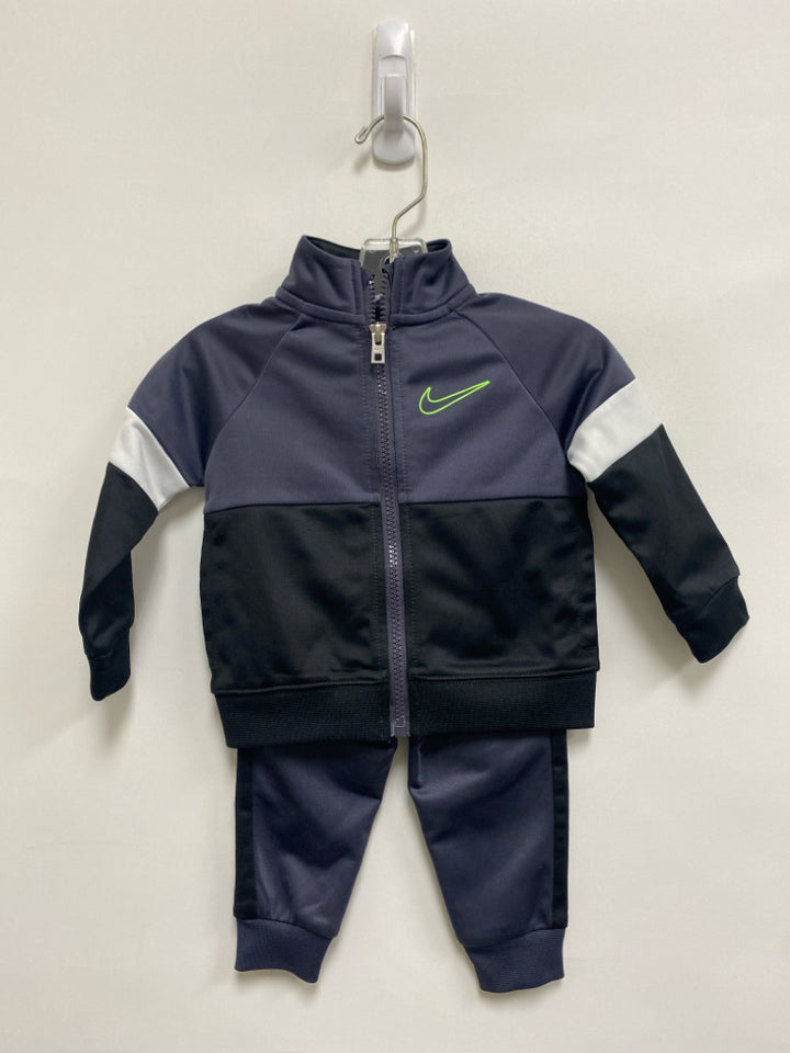 Nike SIZE 12M Gray White/Black Stripe Boy&