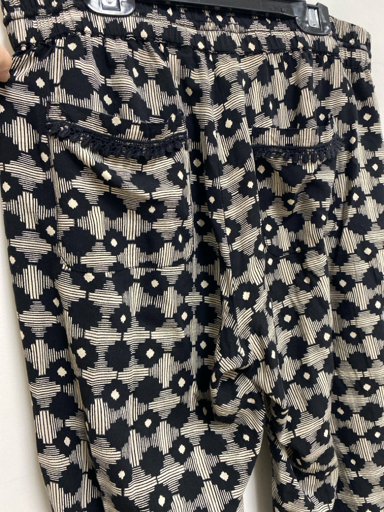 Hei Hei Size M Black Tan Print Ladies Pants