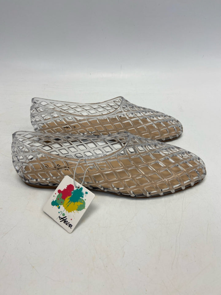 NWT Heva  Size 8 Clear Jelly Flats