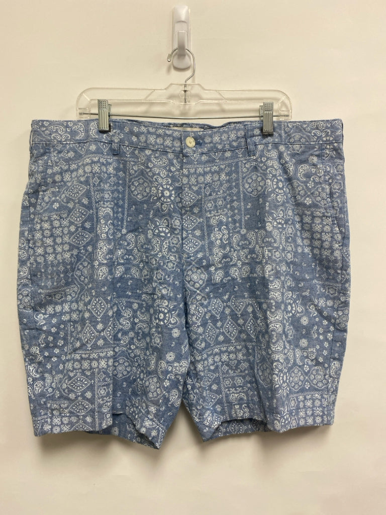 Abercrombie &amp; Fitch Size 42 Blue White Print Men&