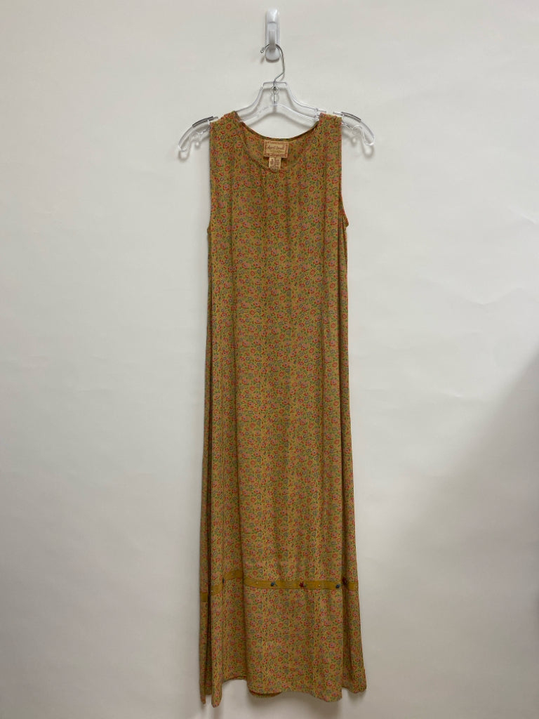 Size S Tan Red/Green Flowers Sleeveless Ladies Dress