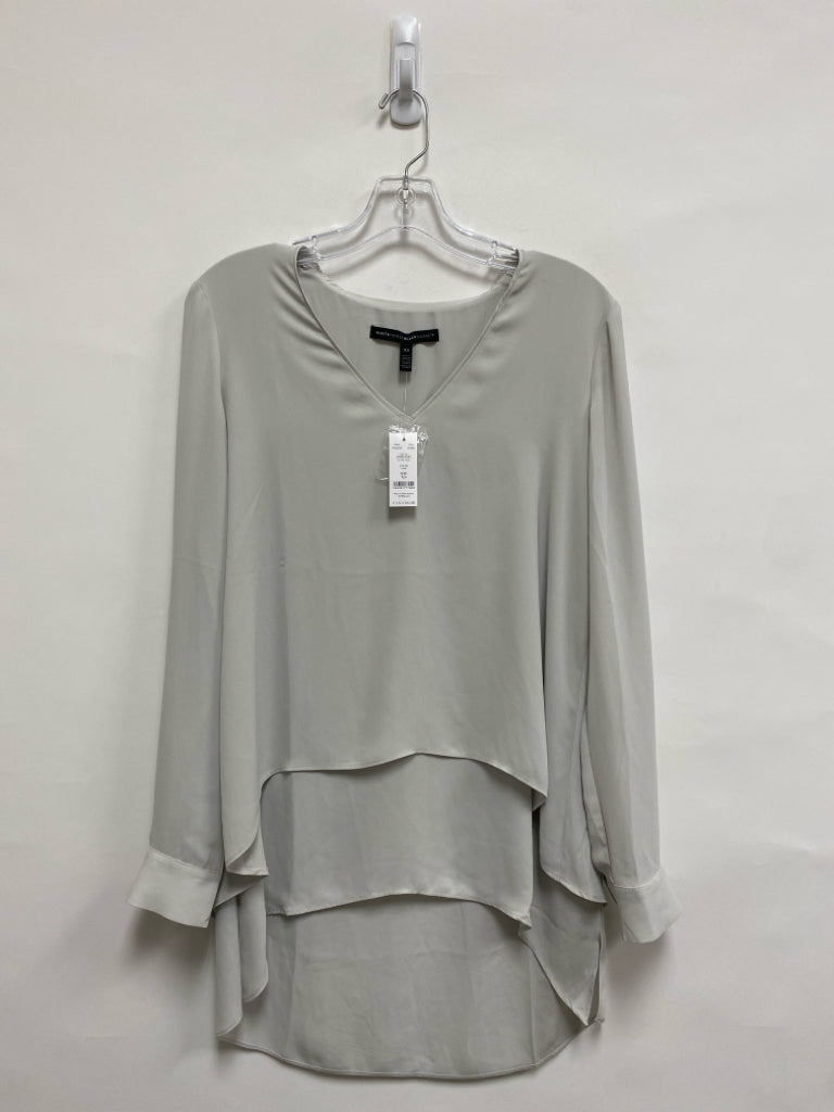 NWT Wht House/Blk Mkt Size XS Light Grey Long Sleeve Ladies Top