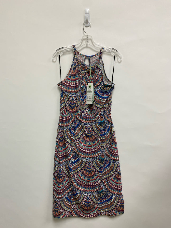 NWT Size S Coral/White Aqua/Multi Geometric Sleeveless Ladies Dress