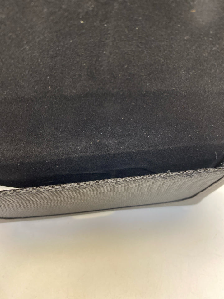 NEW/PKG Electronic/Accessory