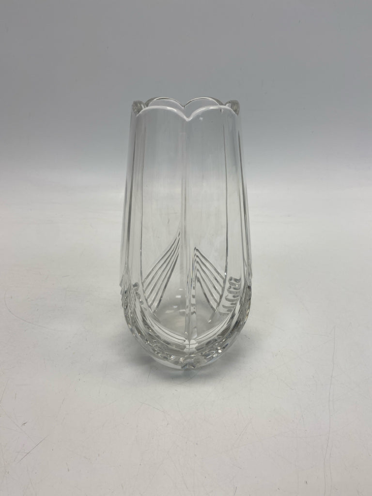 Clear Ridged Glass Vase
