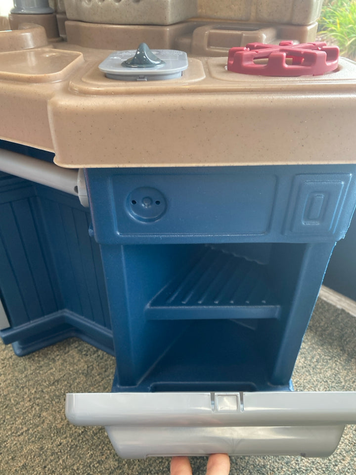 Little Tikes Kitchen Toy