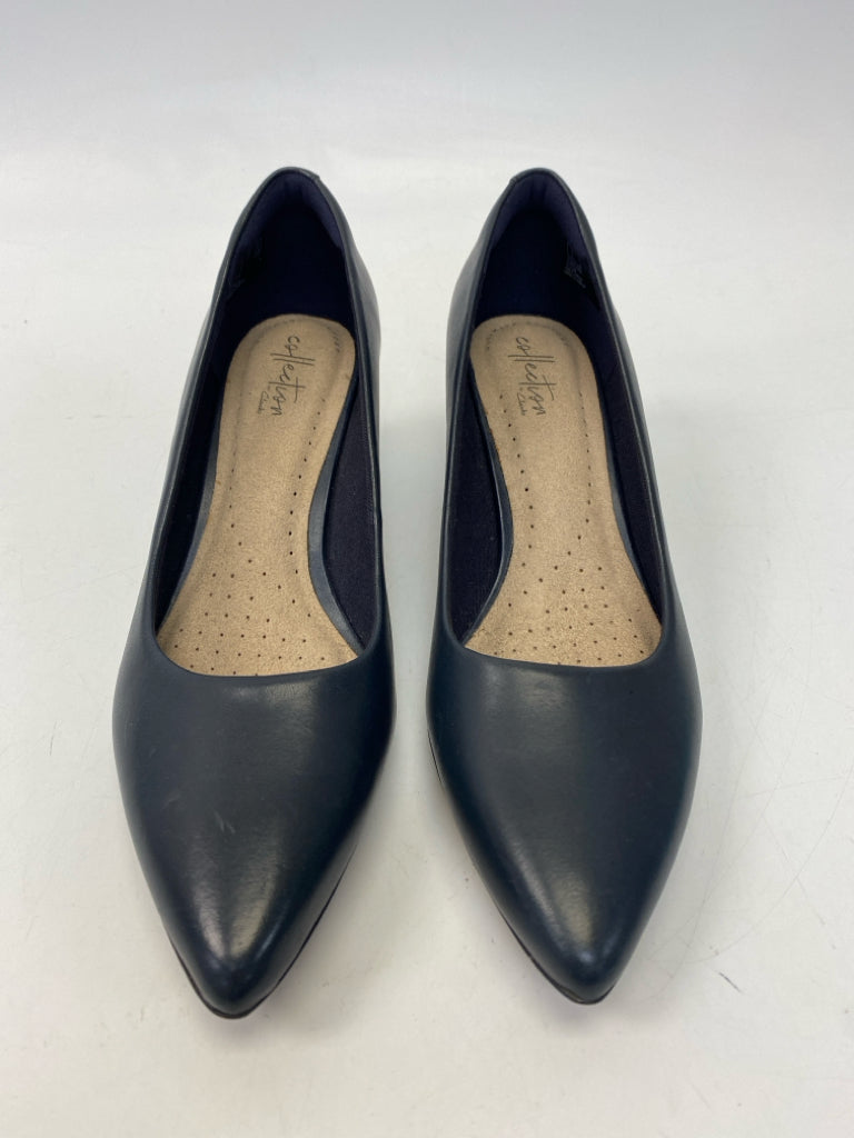 Clarks  Size 8.5 Dark Navy Heels