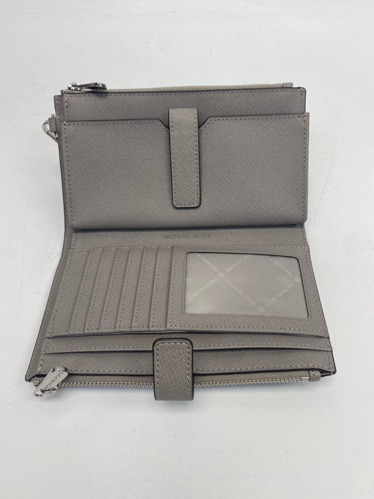 Michael Kors Gray Wristlet