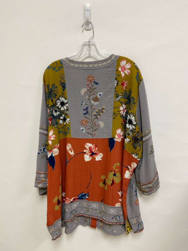 JOHN MARK  SIZE  3X Gray Pink/Multi Floral Embroidered Plus Size Jacket