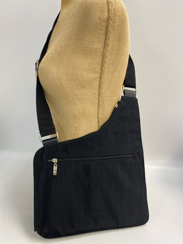 Baggallini Black Crossbody