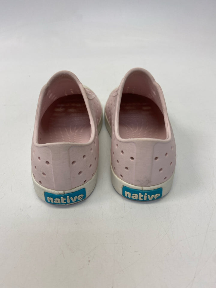 Native SIZE 12 Pale Pink Perforated Rubber Girl&