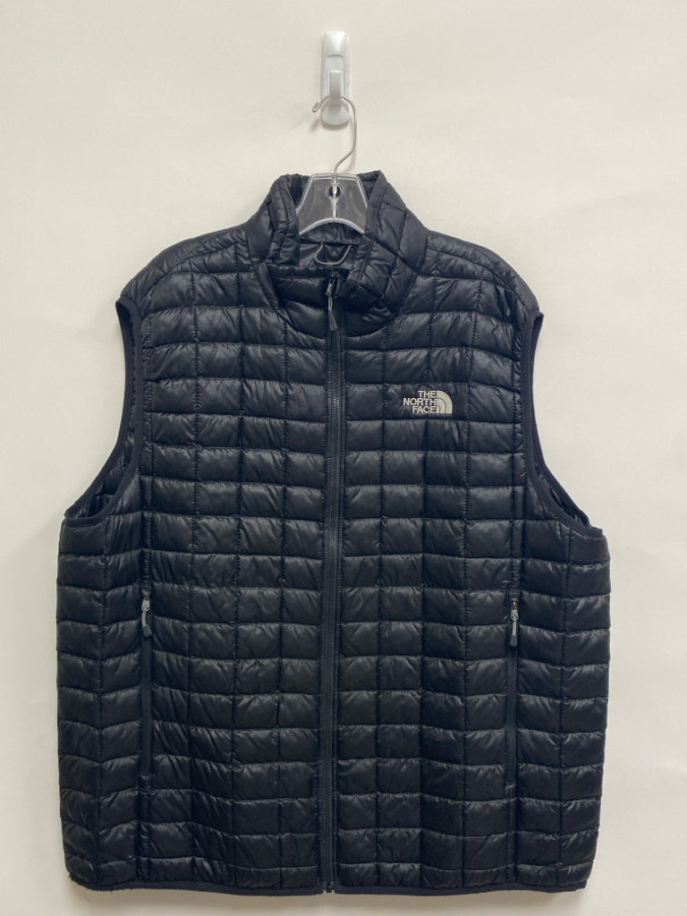 North Face Size XL Black Zip Down Men&