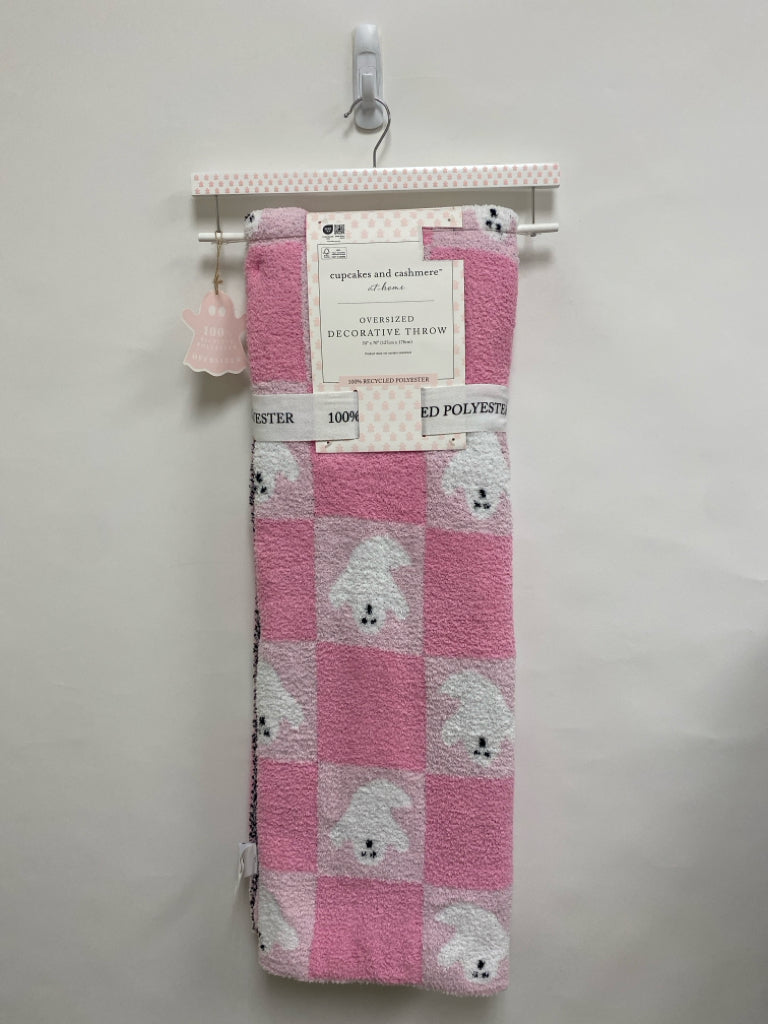 NWT Cupcakes/Cashmere 50X70 Ghost Throw Viral Tiktok
