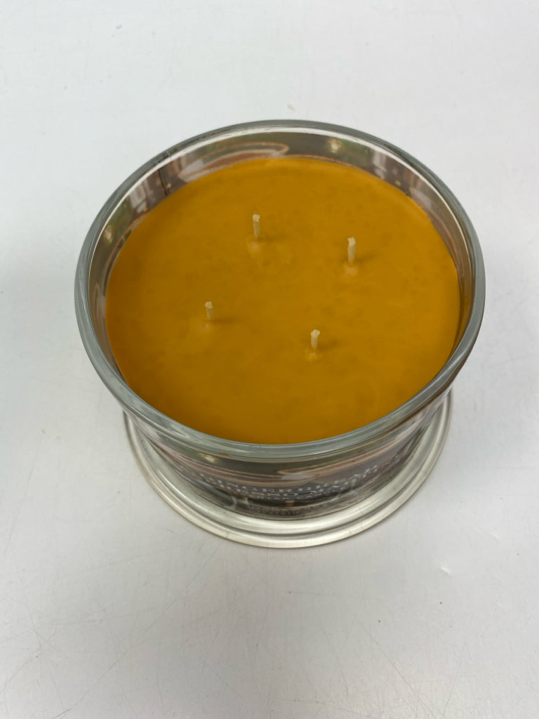 Homeworx Candle