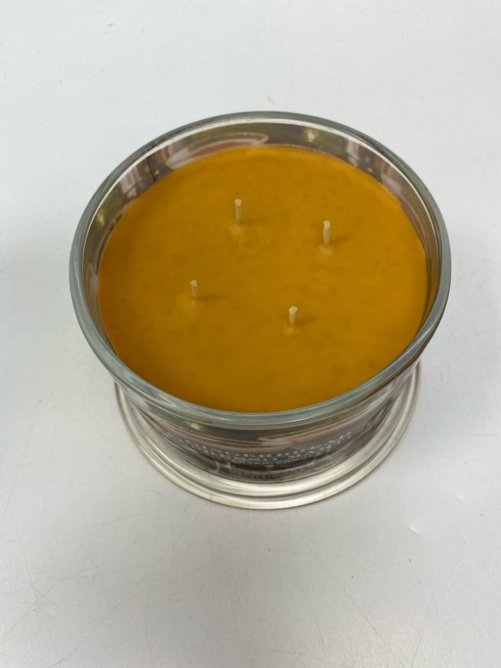 Homeworx Candle
