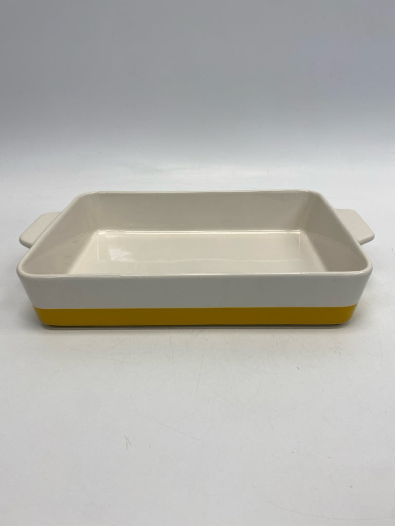Crofton White Gold Stoneware Bakeware