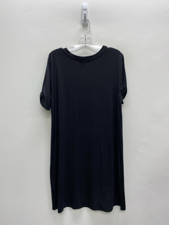 SIZE XL Black Coral/White Southwestern Girl&