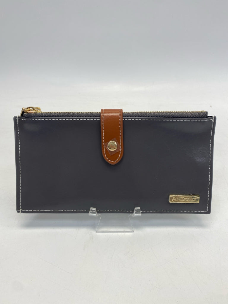 Gray Wallet