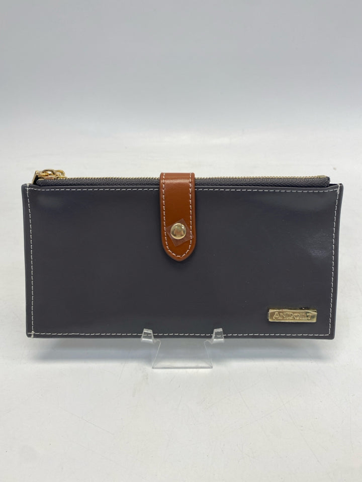 Gray Wallet