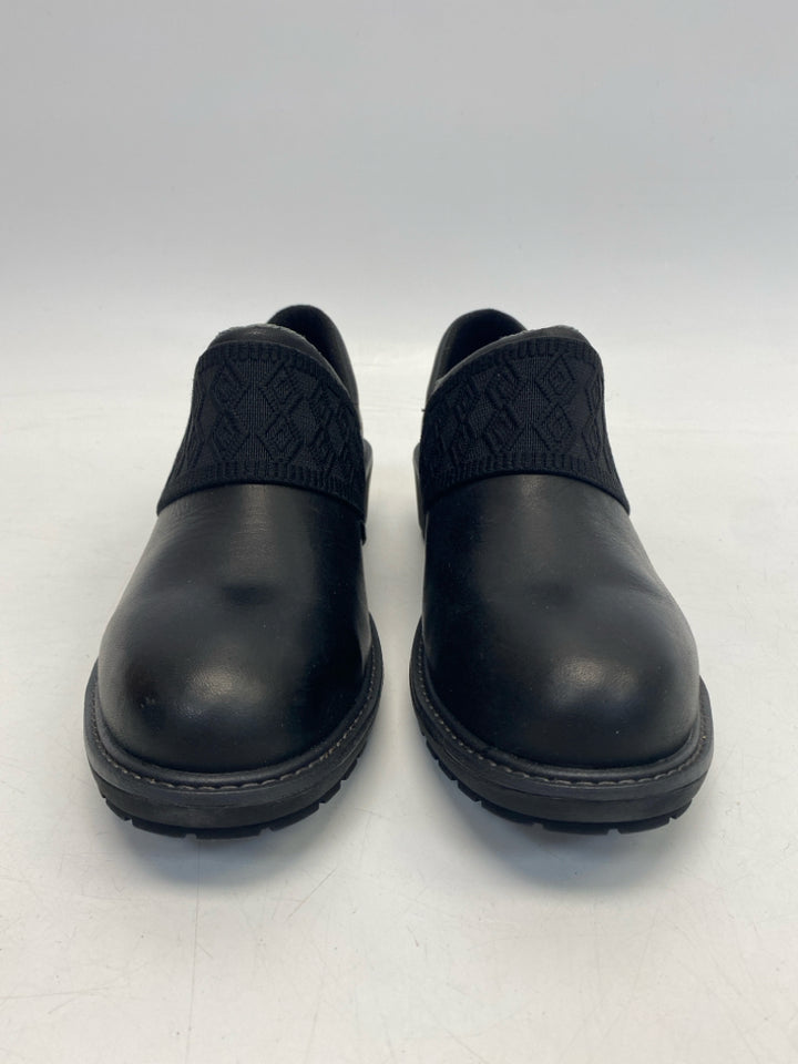 NWT Timberland US Shoe Size 6 Black Clogs