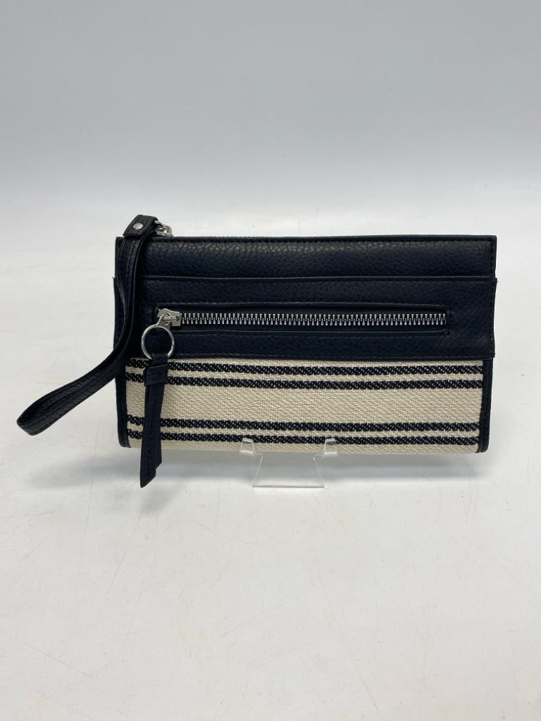 Black Natural Stripe(s) Wristlet