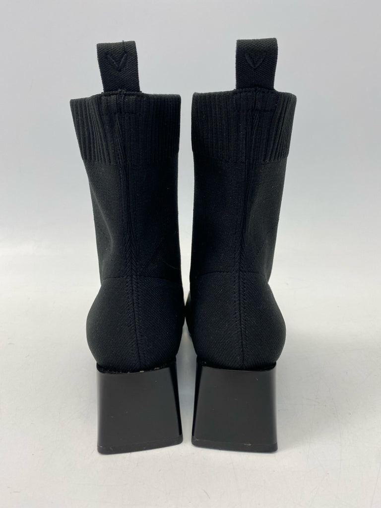 Vivaia EU Shoe Size 39.5 US Shoe Size Black Fabric Boots