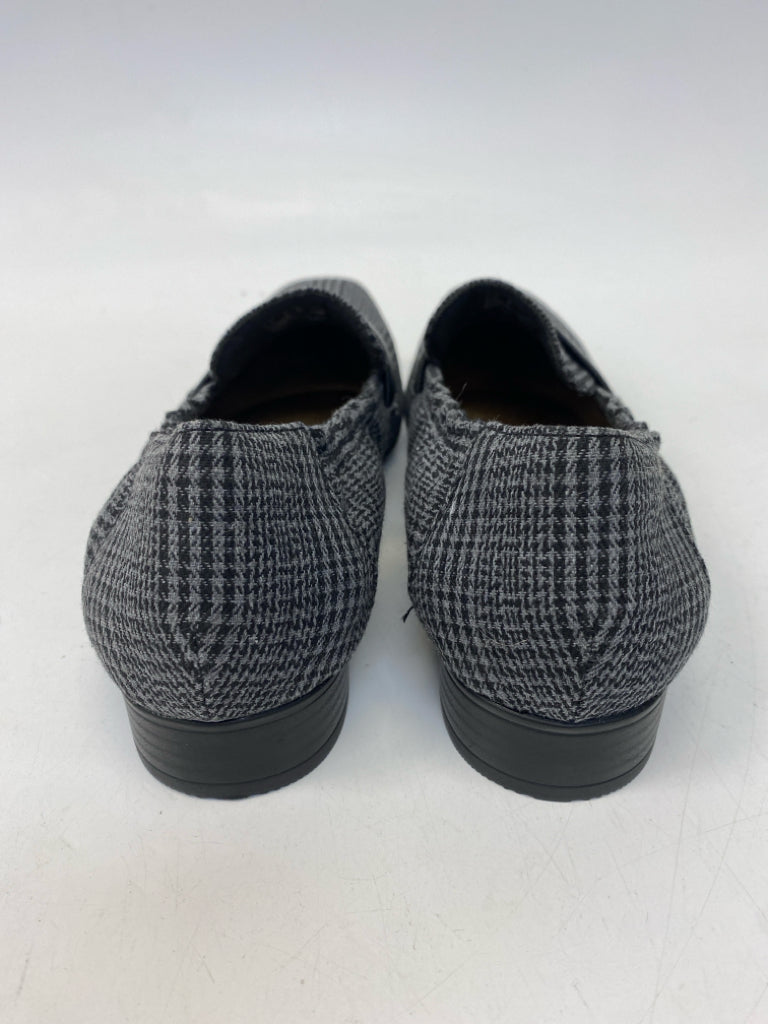 Clarks US Shoe Size 8 Gray/Blk Plaid Flats