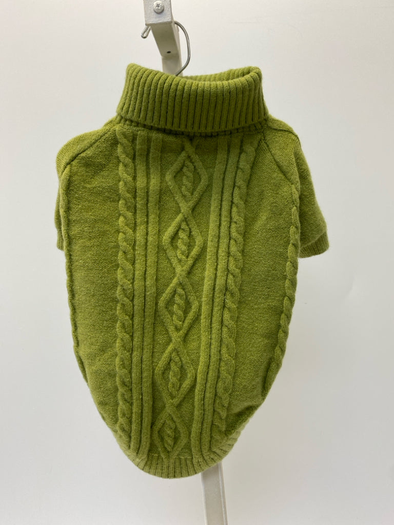 NWT Lime Green Pet Clothing