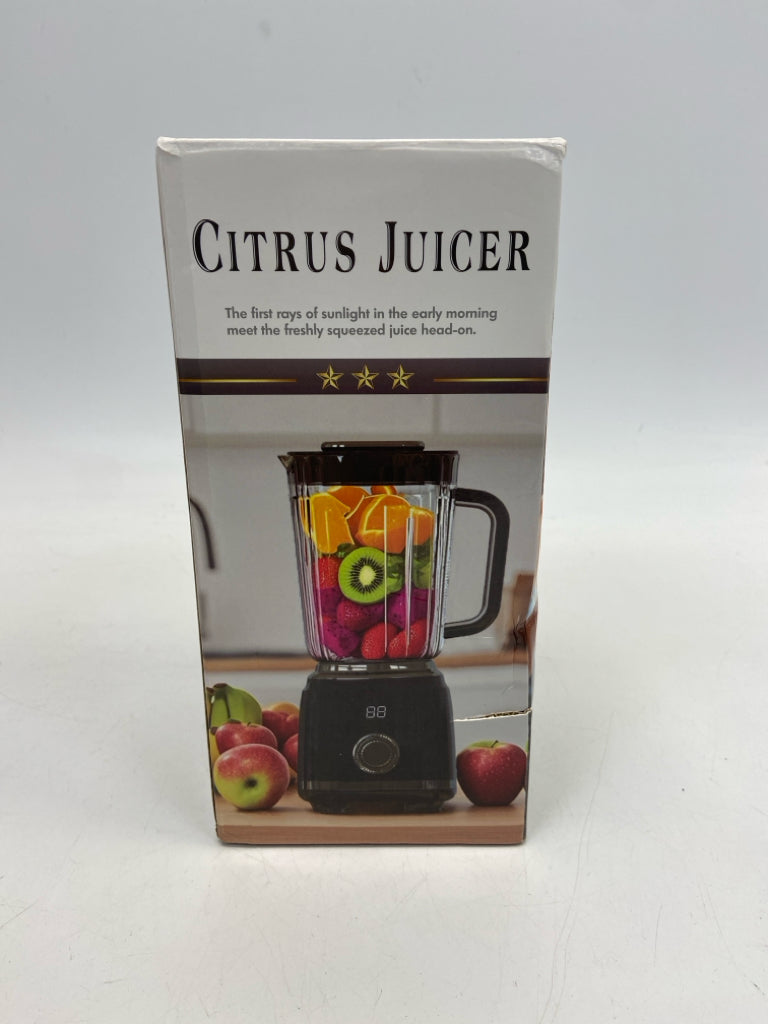 White Clear Blender