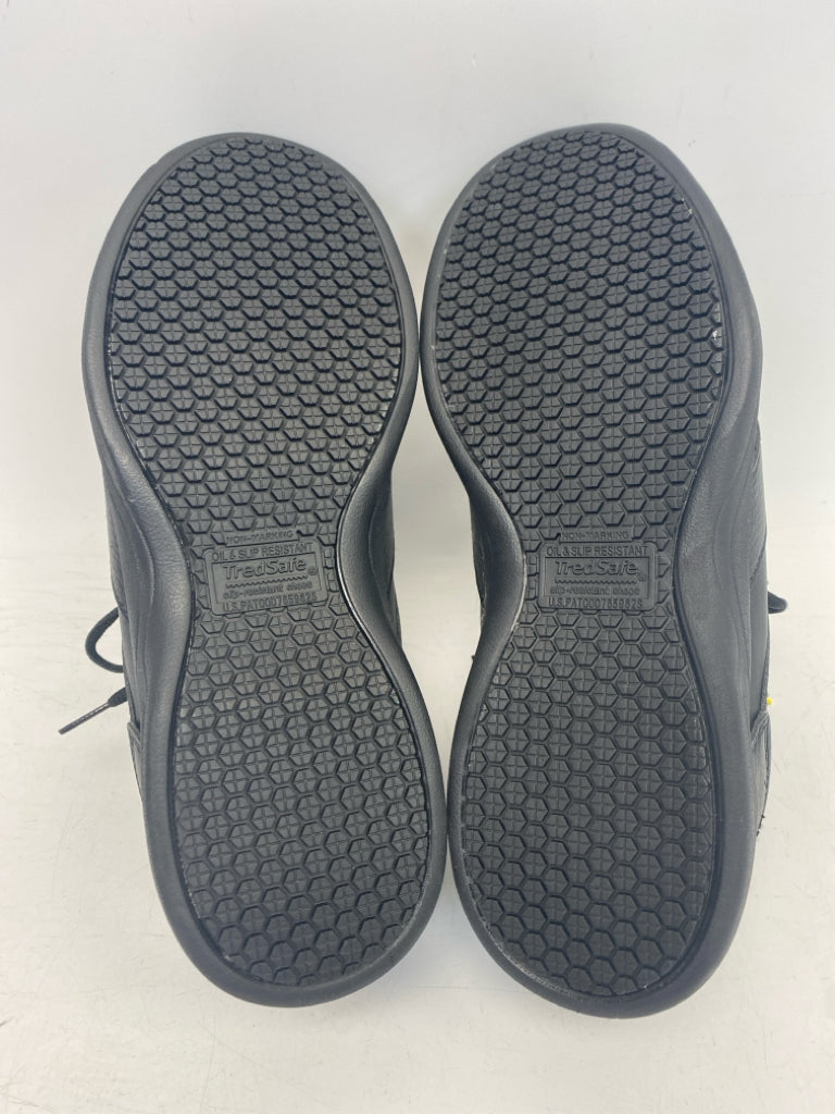 NWT Size 8.5W Black Lace-Up Men&