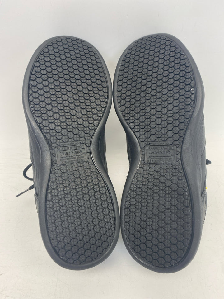 NWT Size 8.5W Black Lace-Up Men&